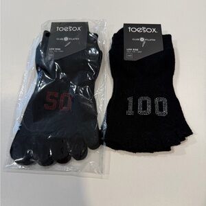NWT ToeSox Club Pilates 100 and 50 Rhinestone Black Low Rise Grip Socks
